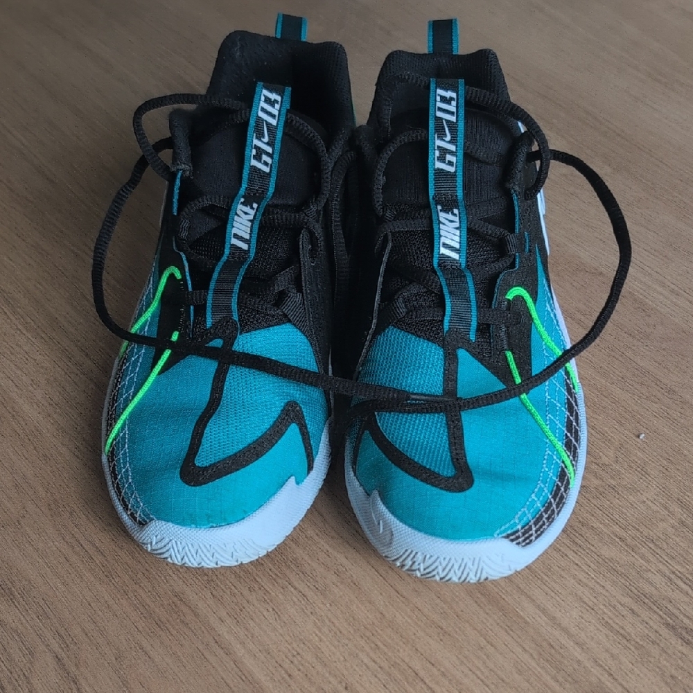 Nike Kids' Black and Teal Basketball Sneakers